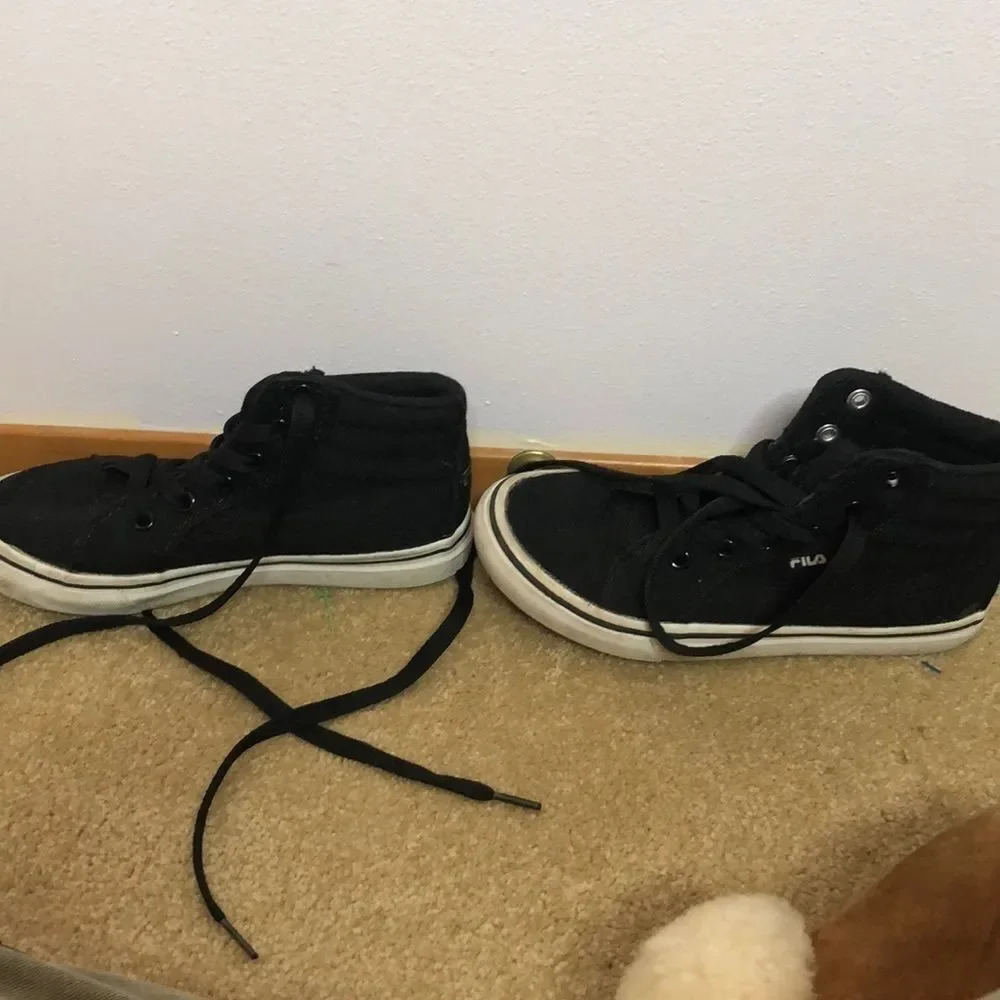 FILA high top kids shoes